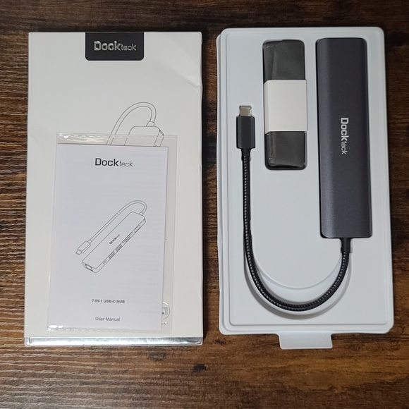 Brand New Dockteck 7 In 1 USB - C Hub - Picture 1 of 3